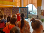 В Лесновском Доме культуры открыли передвижную выставку «Радость рукоделия» 